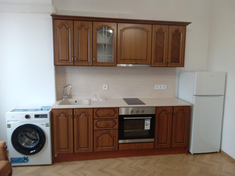 Kiralık  1 yatak odası Plovdiv , Centar , 170 metrekare | 73842762