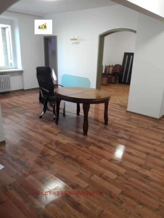 Da affittare  2 camere da letto Sofia , Tsentar , 110 mq | 19058009 - Immagine [2]