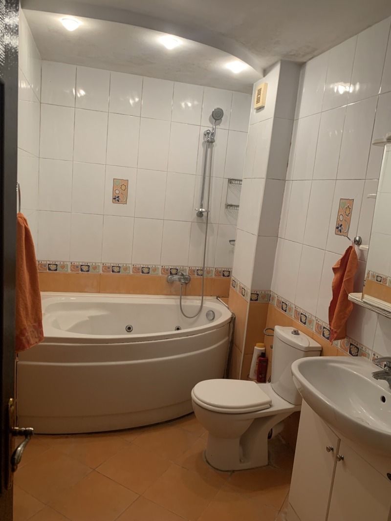 Te huur  2 slaapkamers Varna , Tsentar , 120 m² | 67263488 - afbeelding [8]