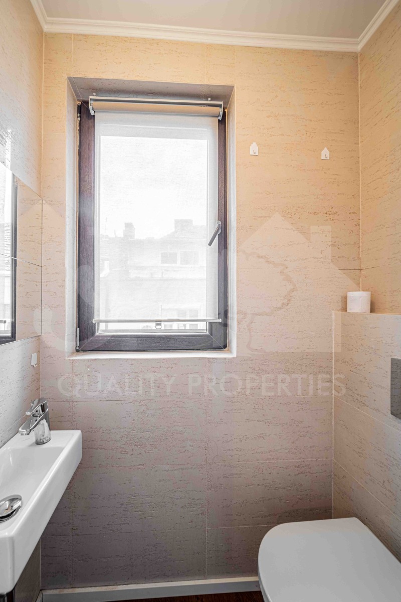 Дава под наем 4-СТАЕН, гр. София, Център, снимка 14 - Апартаменти - 53466807