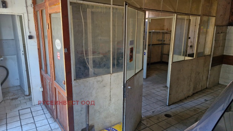 Дава под наем  Гараж град Русе , Централен кооп. пазар , 55 кв.м | 43971150 - изображение [2]