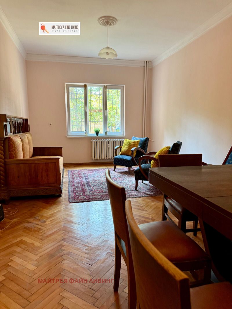 Издаје се  2 спаваће собе Софија , Центар , 80 м2 | 71395811 - слика [2]