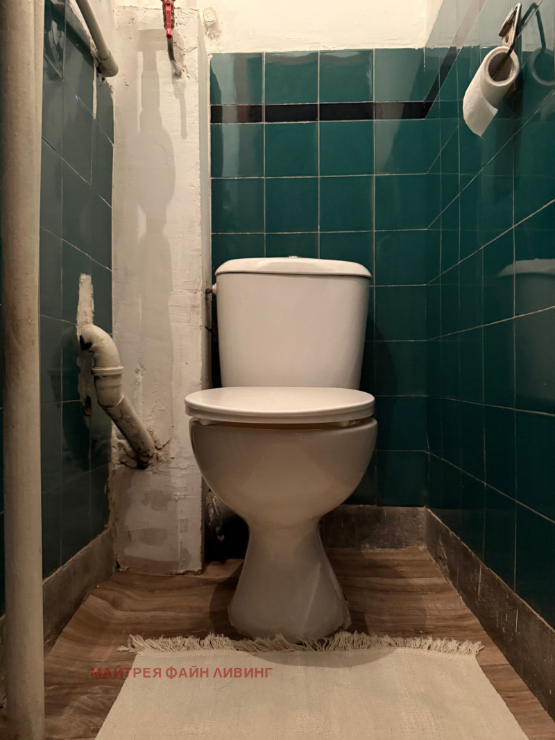 Издаје се  2 спаваће собе Софија , Центар , 80 м2 | 71395811 - слика [9]