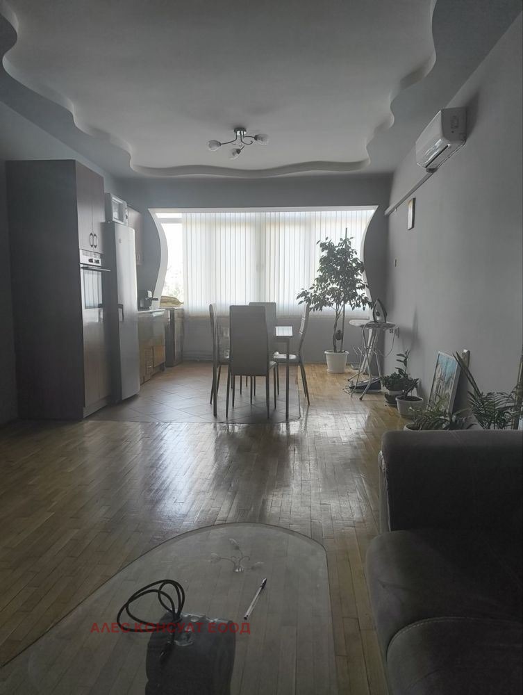 Дава под наем 4-СТАЕН, гр. София, Люлин 10, снимка 2 - Апартаменти - 56002641