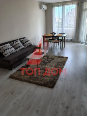 2 sypialnie Ljatno kino Trakija, Warna