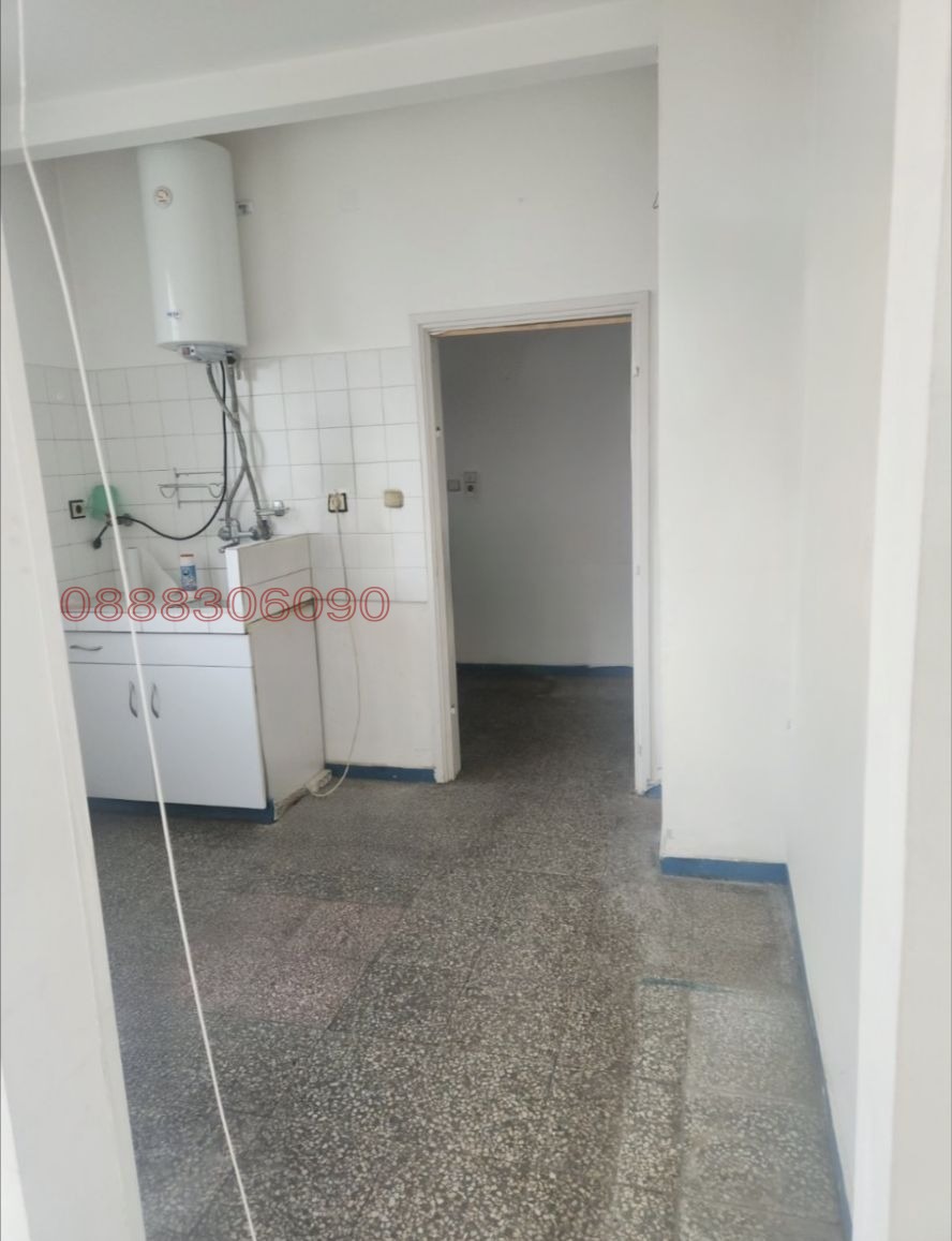 Дава под наем МАГАЗИН, гр. Стара Загора, Аязмото, снимка 5 - Магазини - 56062961