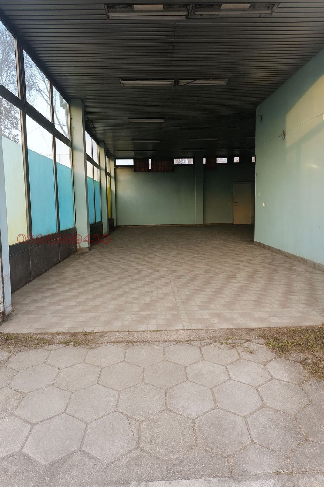 Дава под наем МАГАЗИН, гр. Шумен, Тракия, снимка 2 - Магазини - 53792004