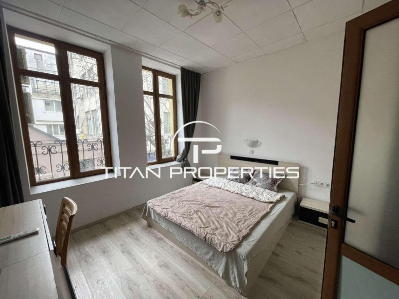 Kiralık  2 yatak odası Varna , Centar , 75 metrekare | 65878704