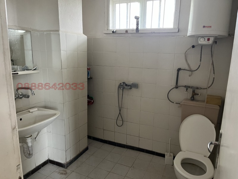 Дава под наем КЪЩА, гр. Балчик, област Добрич, снимка 8 - Къщи - 52788285