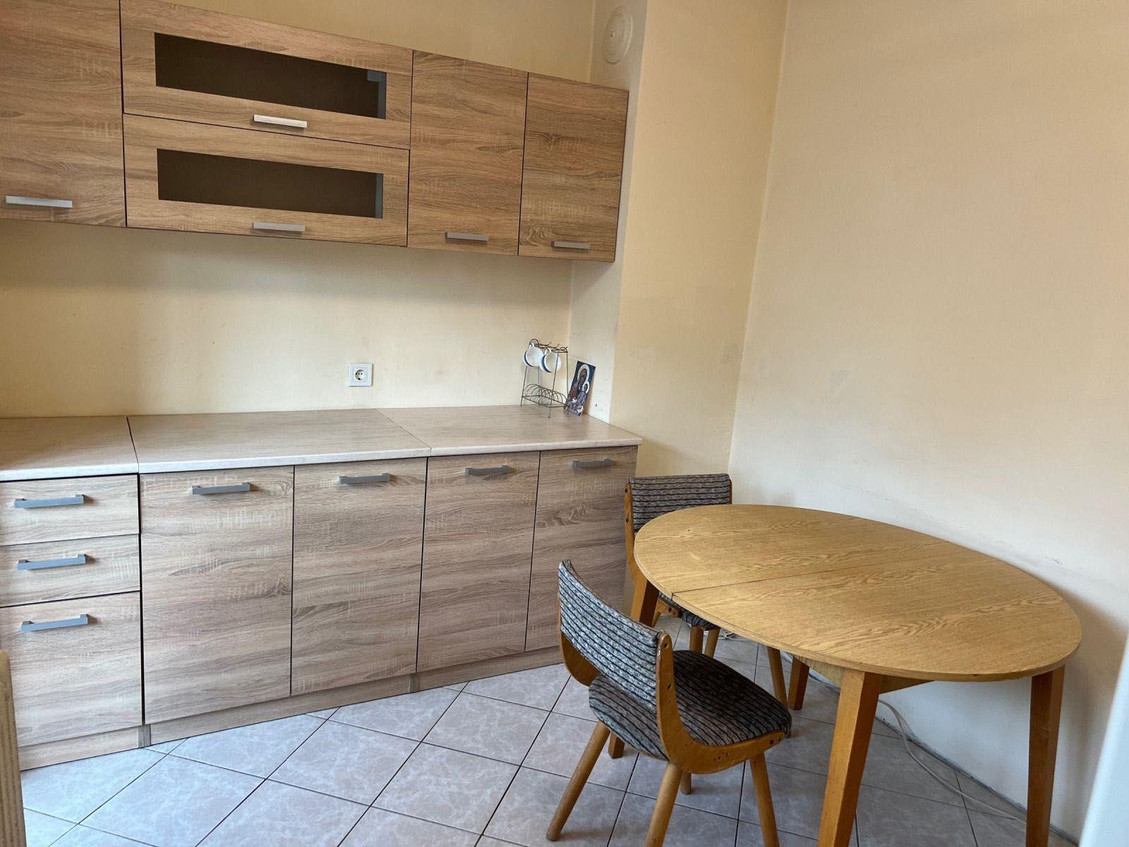 Дава под наем 3-СТАЕН, гр. София, Света Троица, снимка 4 - Апартаменти - 53763053