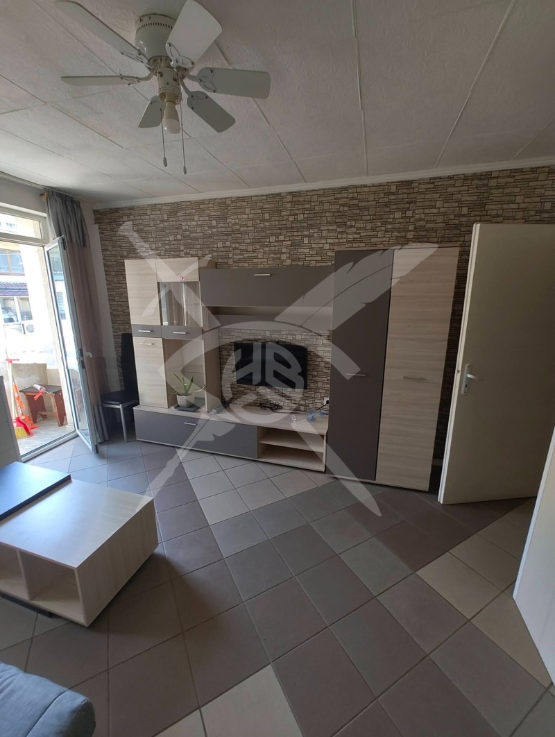 Til leie  Studio Varna , Ljatno kino Trakija , 25 kvm | 35362300 - bilde [4]