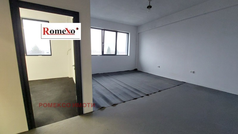 A louer  Bureau Plovdiv , Brezovsko chose , 85 m² | 55045566 - image [2]