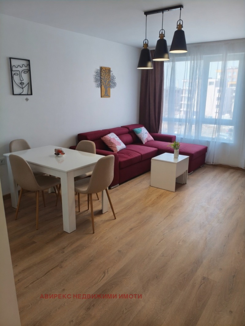 Til leie  1 soverom Plovdiv , Jusjen , 70 kvm | 76721145