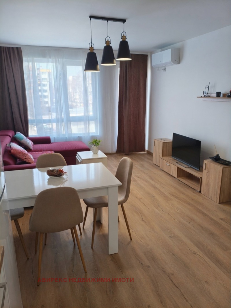 Til leie  1 soverom Plovdiv , Jusjen , 70 kvm | 76721145 - bilde [3]