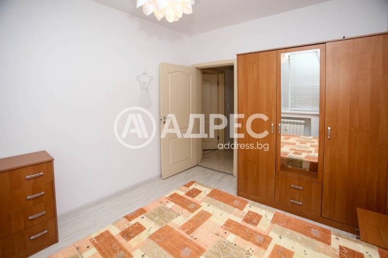 Дава под наем 2-СТАЕН, гр. София, Център, снимка 8 - Апартаменти - 52872828