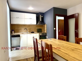 2 dormitoare Coliu Ficieto, Velico Târnovo