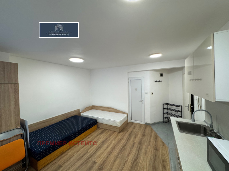 K pronájmu  Studio Sofia , Lozenec , 29 m2 | 95983413 - obraz [3]