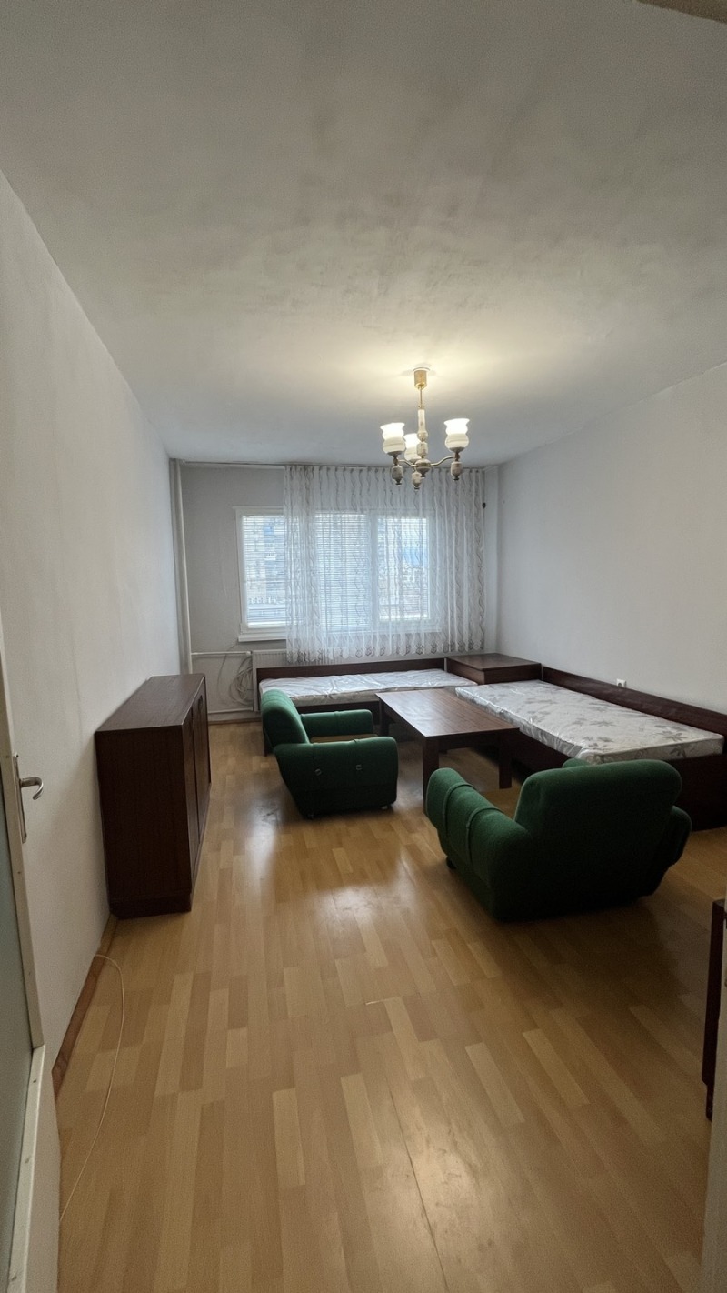 Zu vermieten  Studio Sofia , Ljulin 10 , 45 qm | 77187753