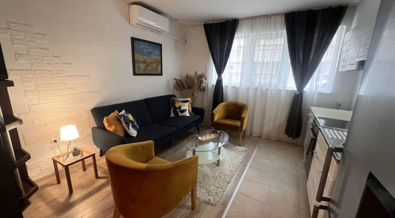 De inchiriat  1 dormitor Varna , Colhozen pazar , 60 mp | 30318678 - imagine [2]