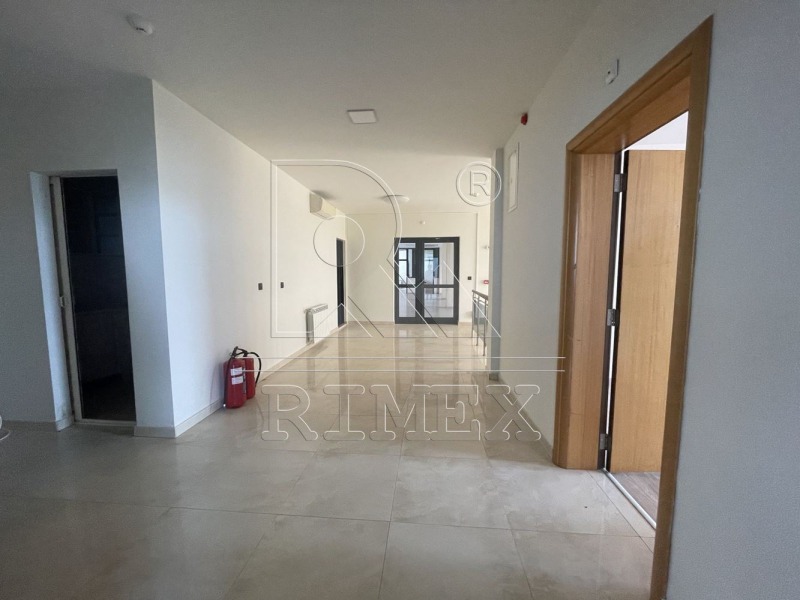 A louer  Bureau Plovdiv , Indoustrialna zona - Sever , 1000 m² | 76300716 - image [13]