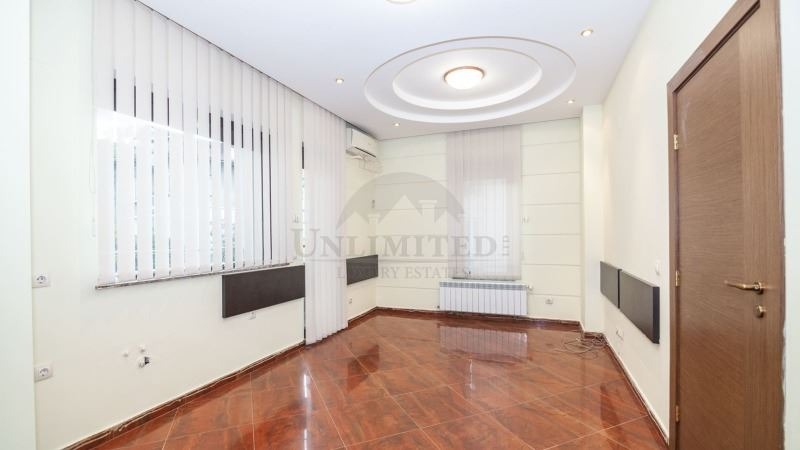 A louer  Maison Sofia , Yavorov , 647 m² | 92869280 - image [8]