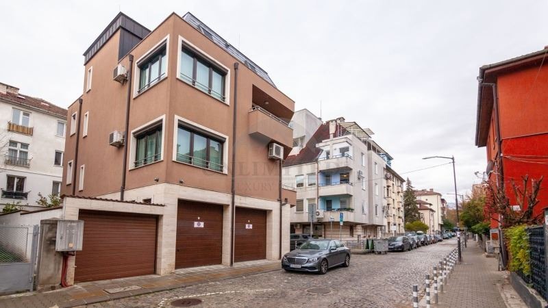 A louer  Maison Sofia , Yavorov , 647 m² | 92869280 - image [2]