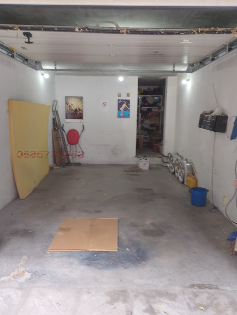 Дава под наем ГАРАЖ, ПАРКОМЯСТО, гр. София, Център