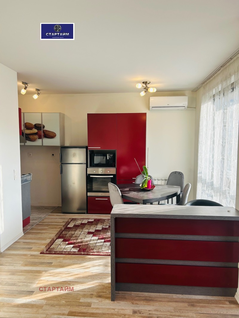 Дава под наем 3-СТАЕН, гр. София, Център