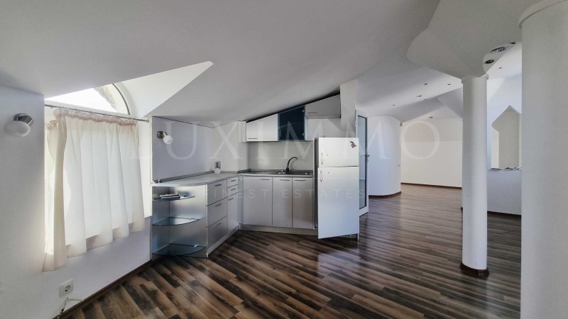 Vuokrattavana  3+ makuuhuone Sofia , v.z.Malinova dolina , 250 neliömetriä | 41843072 - kuva [13]