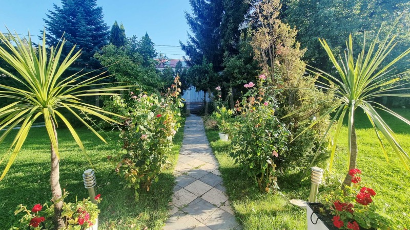 Vuokrattavana  3+ makuuhuone Sofia , v.z.Malinova dolina , 250 neliömetriä | 41843072 - kuva [3]