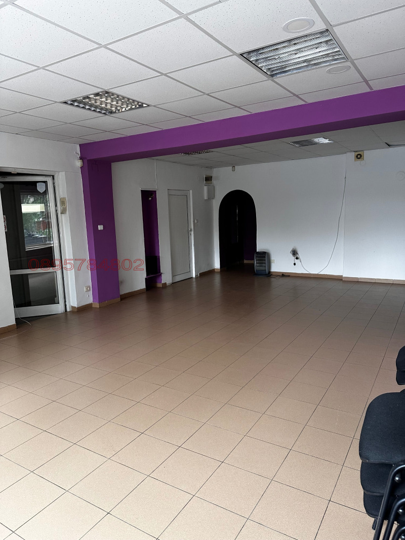 Издаје се  Канцеларија Софија , Центар , 70 м2 | 80758110 - слика [2]