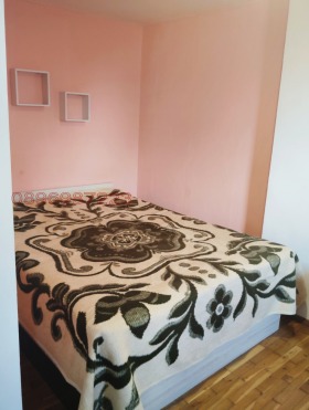 ���� ��� ���� 1-����� | Imot.bg � ����� ������ 5