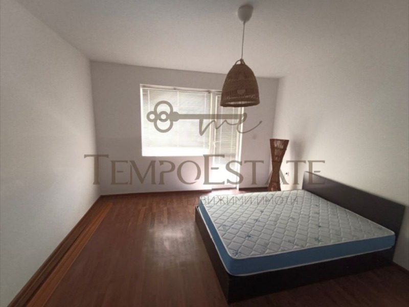 De inchiriat  2 dormitoare Varna , Țentâr , 90 mp | 28322553 - imagine [6]