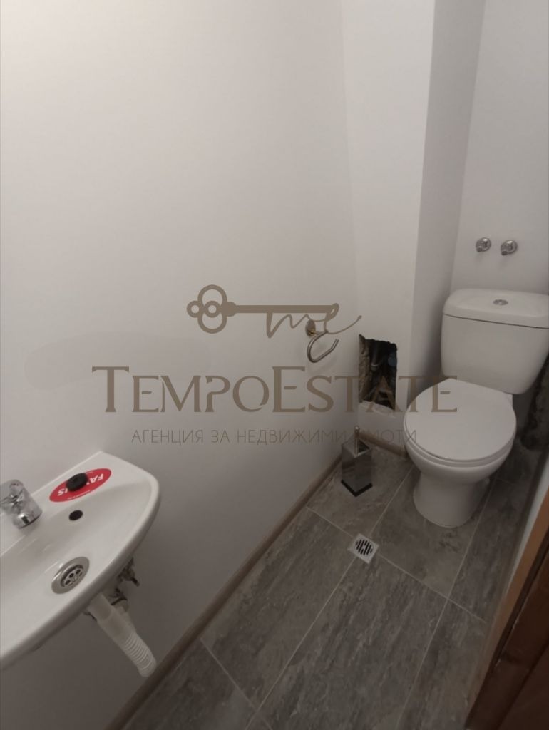 De inchiriat  2 dormitoare Varna , Țentâr , 90 mp | 28322553 - imagine [10]