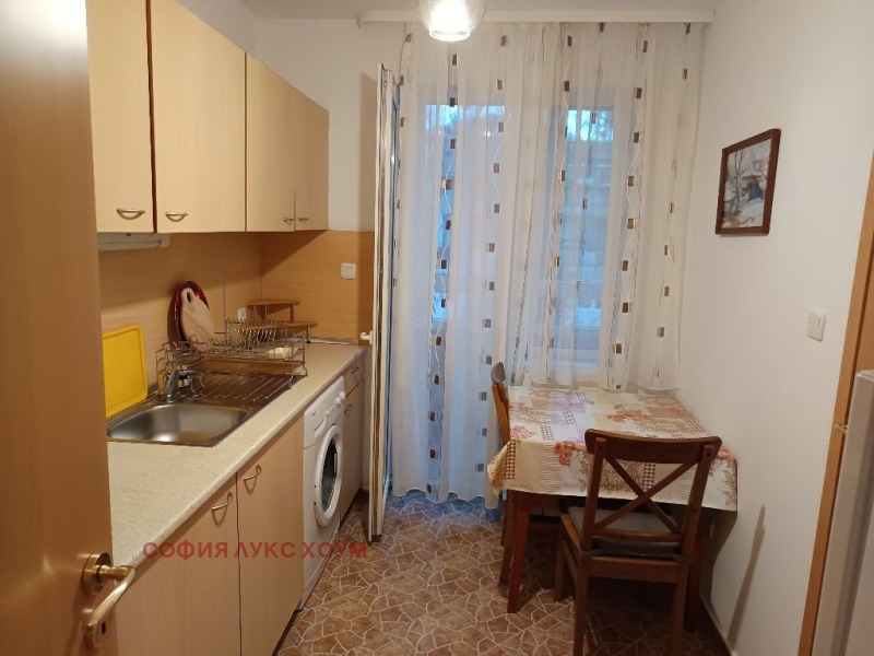 En renta  2 dormitorios Sofia , Poduyane , 85 metros cuadrados | 55941158 - imagen [15]