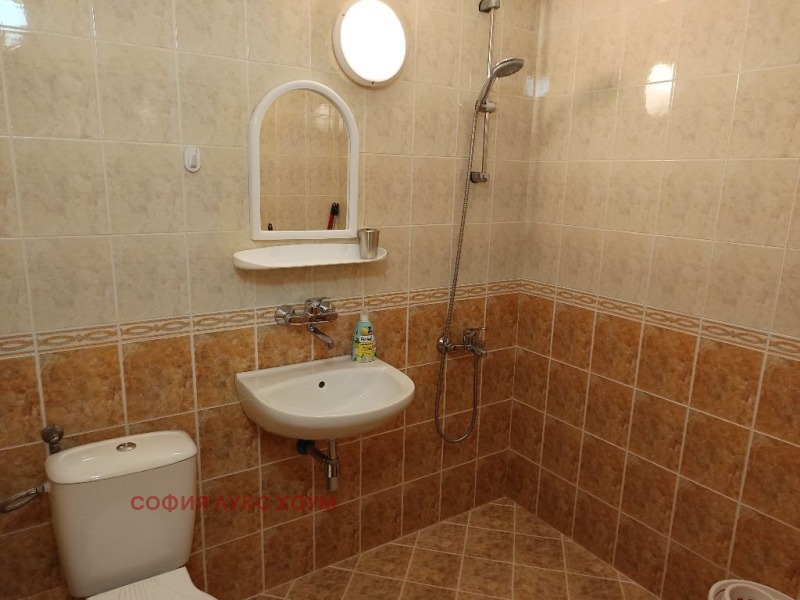 En renta  2 dormitorios Sofia , Poduyane , 85 metros cuadrados | 55941158 - imagen [8]