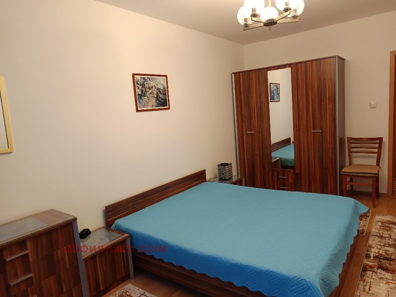 En renta  2 dormitorios Sofia , Poduyane , 85 metros cuadrados | 55941158 - imagen [2]