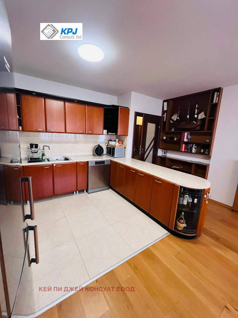 Дава под наем 3-СТАЕН, гр. София, Манастирски ливади