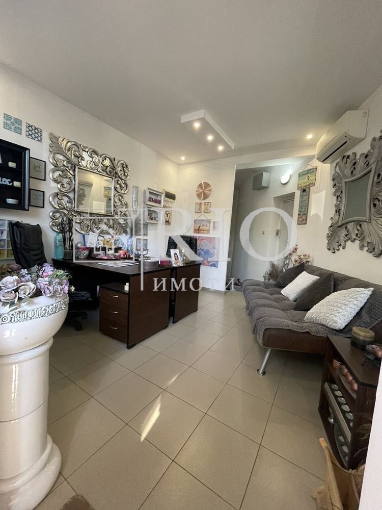 For Rent  Shop Plovdiv , Tsentar , 75 sq.m | 27300073