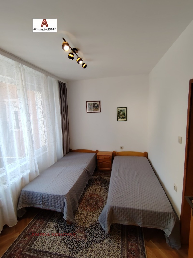 Zu vermieten  2 Schlafzimmer Sofia , Zentar , 80 qm | 40929362 - Bild [3]