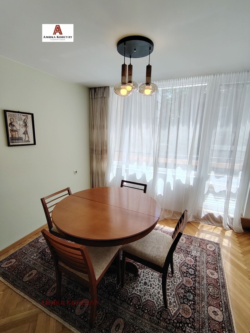 Zu vermieten  2 Schlafzimmer Sofia , Zentar , 80 qm | 40929362 - Bild [4]