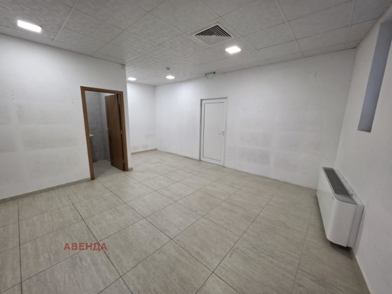 Дава под наем МАГАЗИН, гр. София, Дружба 2, снимка 7 - Магазини - 52661599