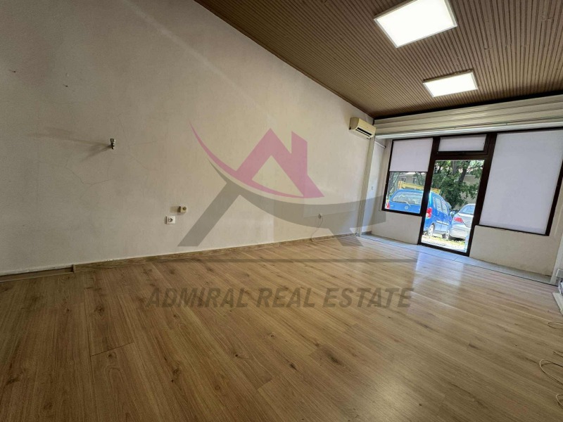 Da affittare  Ufficio Varna , Liatno kino Trakiia , 33 mq | 93385209