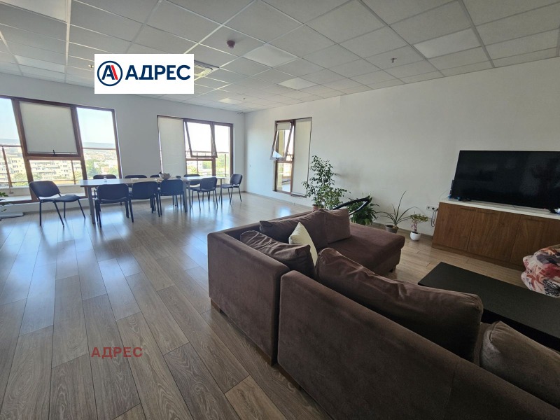 K pronájmu  Kancelář Varna , Čataldža , 636 m2 | 58393637