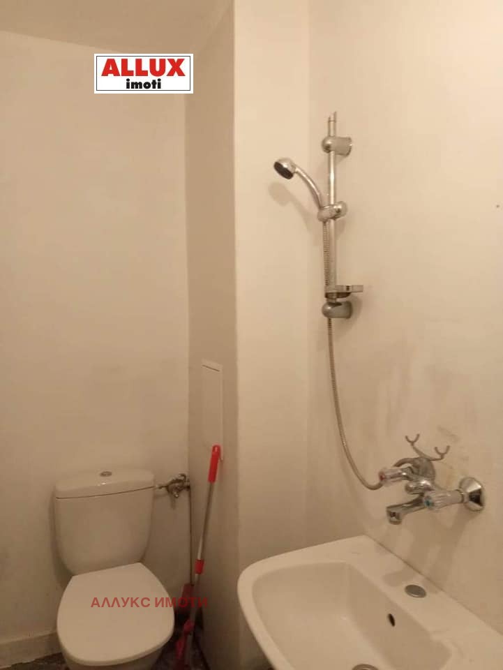 Дава под наем 2-СТАЕН, гр. Русе, Родина 1, снимка 11 - Апартаменти - 52733932