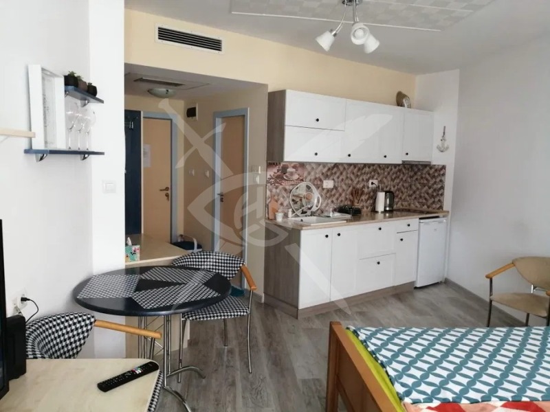 Zu vermieten  Studio Warna , m-t Ewksinograd , 40 qm | 87558980 - Bild [2]