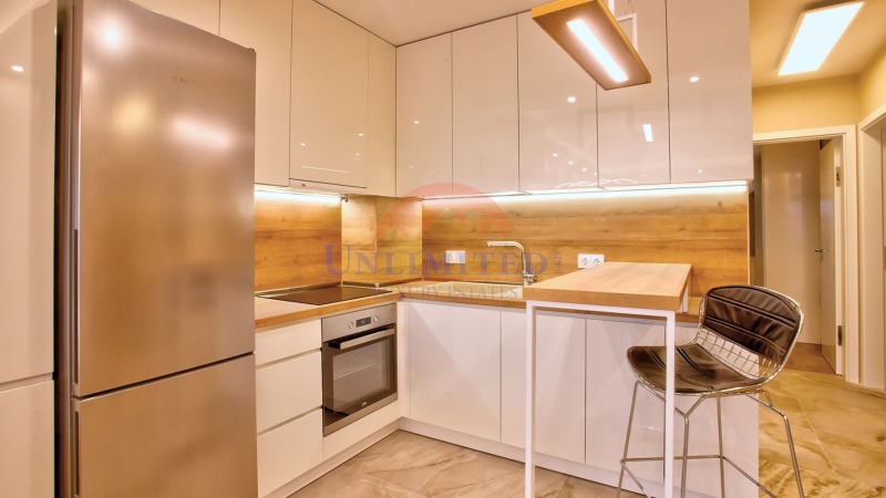 Дава под наем 3-СТАЕН, гр. София, Изгрев, снимка 2 - Апартаменти - 52746230