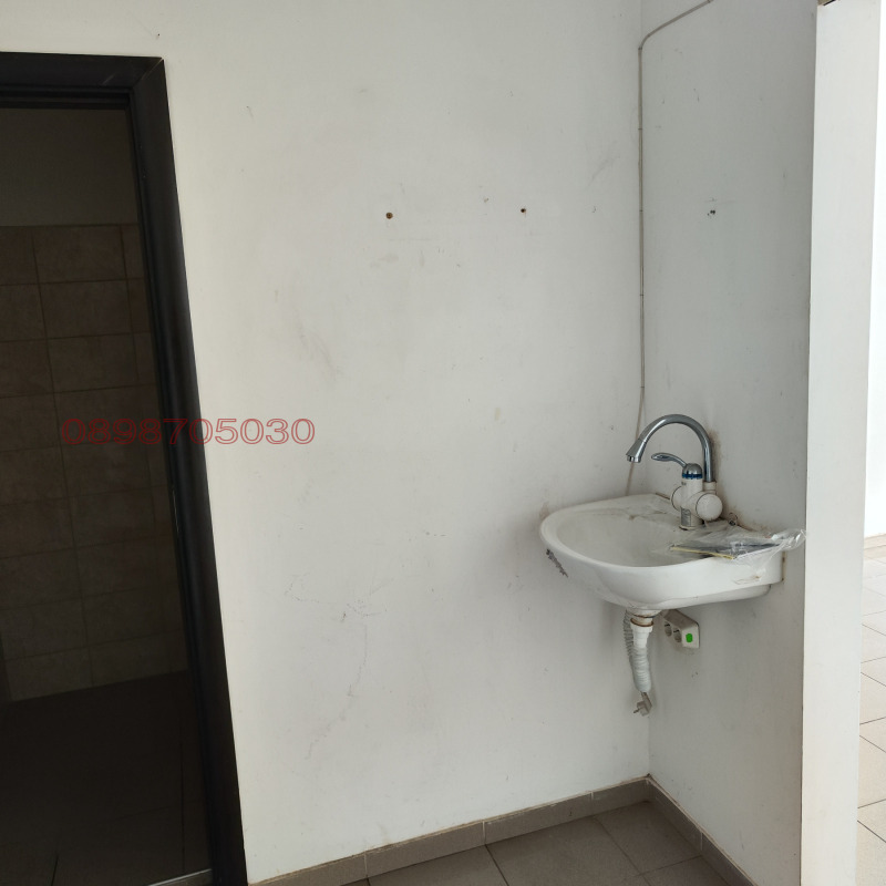 Дава под наем МАГАЗИН, гр. Пловдив, Южен, снимка 4 - Магазини - 52864421