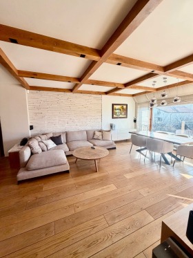 МЕЗОНЕТ, 180 m2