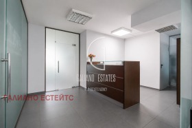 ОФИС, 300 m2